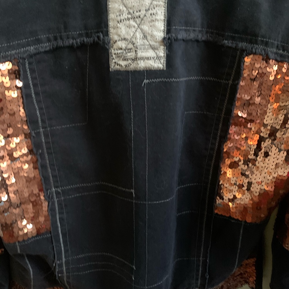 Da-Nang Black Jacket with Sequin Accents - Picture 4 of 6